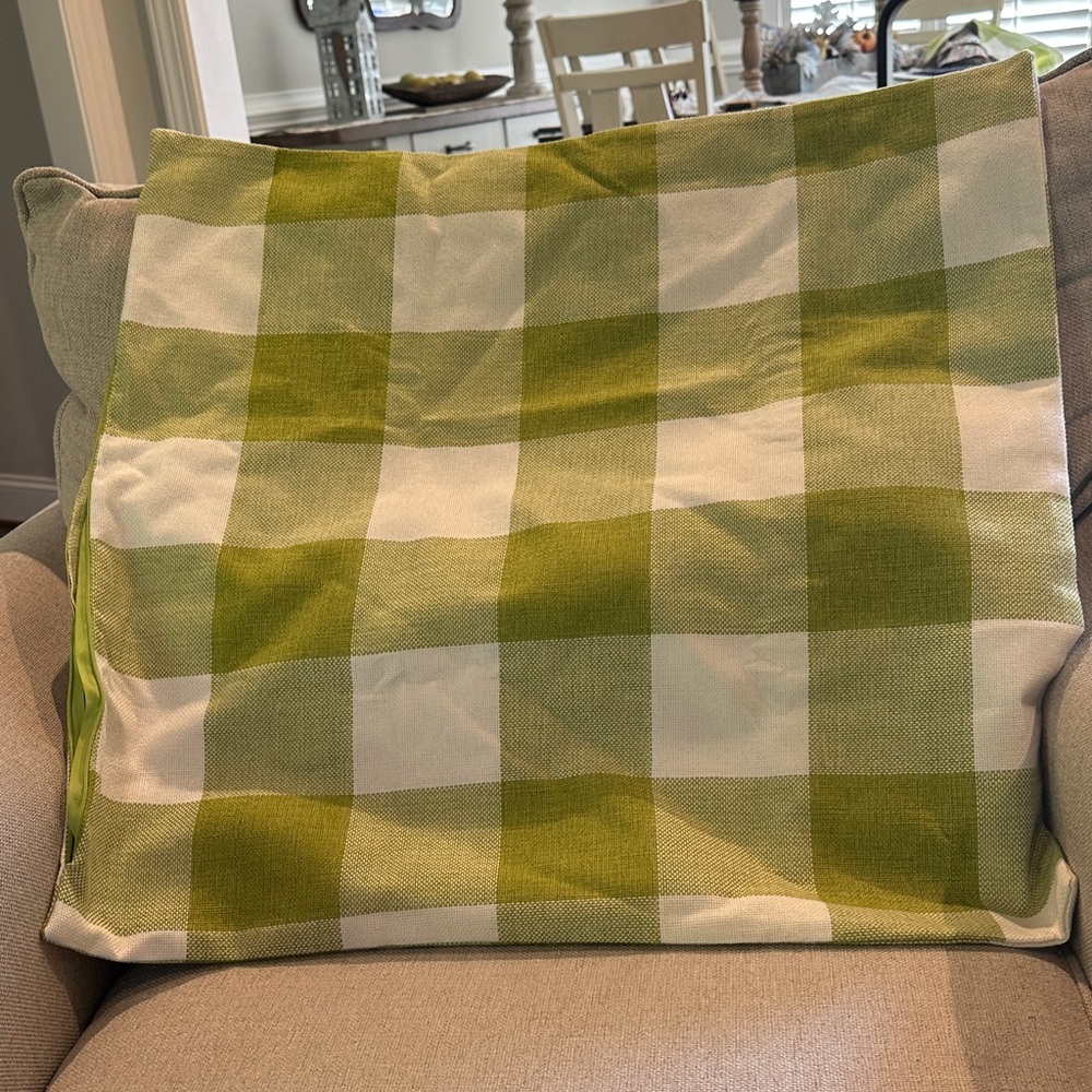 Euro pillow covers 26 x 26 green and white check new without tags